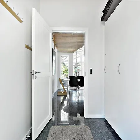 11153-nykobing-sj-lyngvejen-27 Semesterbostad